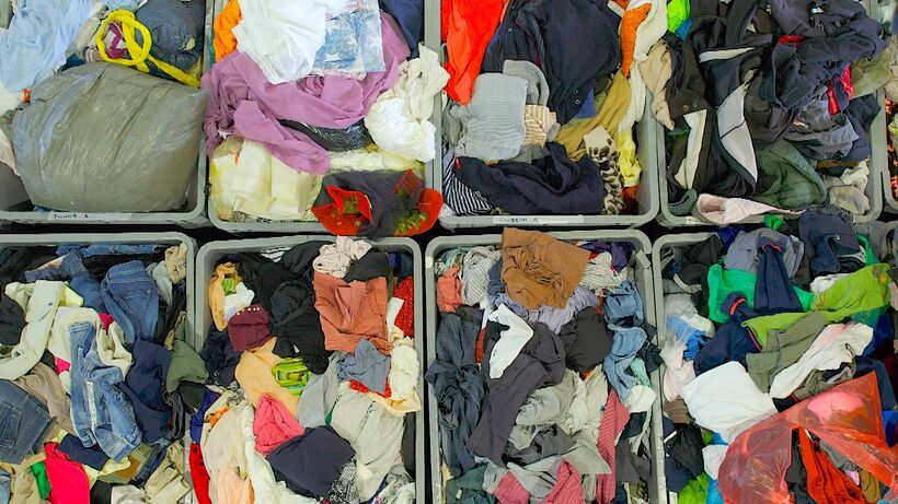 ARTE Re: Second-hand Fashion – The Luxury Business of Used Clothing